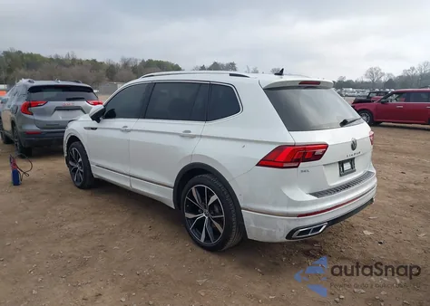 2023 Volkswagen Tiguan 2.0T Sel R-Line из США, поврежденный, VIN 3VV4B7AX3PM118889